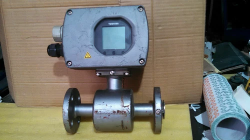 Toshiba LF620 Electromagnetic Liquids Flowmeter Converter Transmitter Control - Image 2