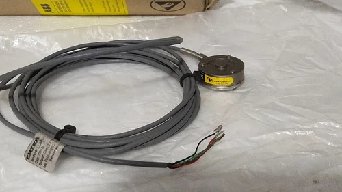 Futek LLB400 Load Button Cell 1000LBS 18V Controller Transducer Transmitter - Image 2