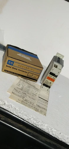 Fuji SS201 Solid State Contactor 20A 240VAC Temperature Transmitter Transducer - Image 2