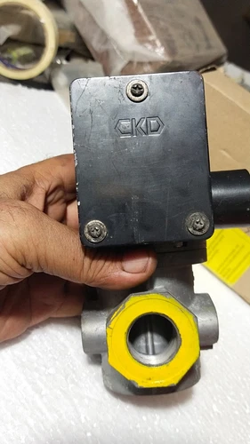 CKD VNA-20 2 Port 3/4 Inch 100VAC NC Gas cut Off Valve Transmitter Controller - Image 12