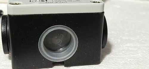 Siemens 3SE3 861 Safety Position Switch 230V Lock Actuator Metal Body Transducer - Image 14
