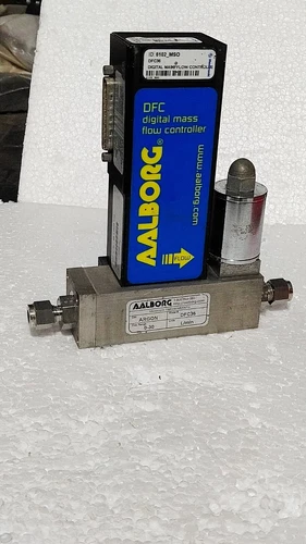 Aalborg DFCS-010076 DFC36 Mass Flow Controller 30L/Min RS485 0-5VDC 1/4 Inch - Image 2