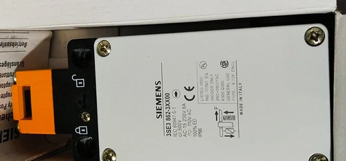 Siemens 3SE2 862 Safety Position Switch 110V Lock Actuator Matel Body Transducer - Image 22