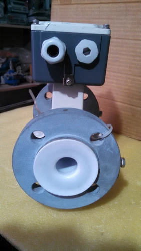 ABB 41F PTFE Magnetic Flow Tube DN25 PN40 Transmitter Controller - Image 4