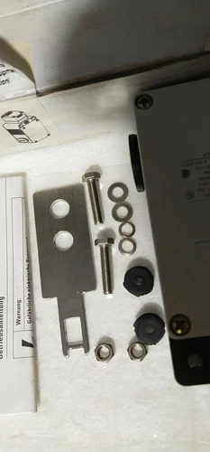 Siemens 3SE3 861 Safety Position Switch 230V Lock Actuator Metal Body Transducer - Image 5