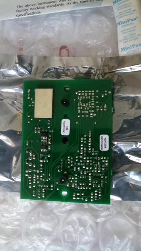 100% NEW Vaisala Humidity Transmitter Transducer Meter Model HMW60U O/P 4-20mA - Image 5