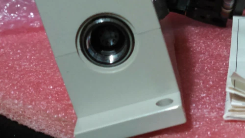 Omron V600-HAR91 Industrial RFID PLC DCS Transducer Transmitter Meter - Image 5