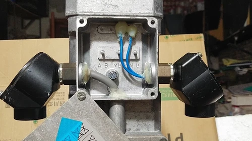 CKD HK1E-80J Kromschroder AVK P9F/B Gas Shut Off 100VAC 3Inch Valve Controller - Image 5