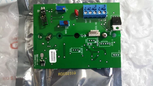 100% NEW Vaisala Humidity Transmitter Transducer Meter Model HMW60U O/P 4-20mA - Image 6