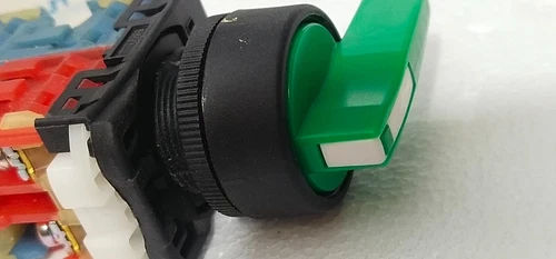 Fuji Electric Command Switch AR22 10A 600V Temperature Transmitter Transducer - Image 6