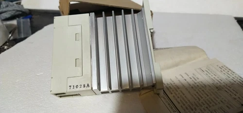 Fuji SS101 Solid State Contactor 10A 240VAC Temperature Transmitter Transducer - Image 6