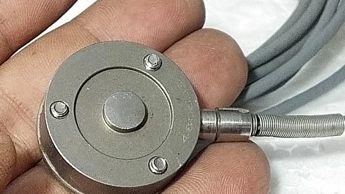 Futek LLB400 Load Button Cell 1000LBS 18V Controller Transducer Transmitter - Image 8