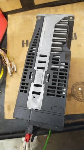 Keyence SV-075P2 Servo Drive 750W 230VAC PLC Controller Transmitter Transducer - Image 8