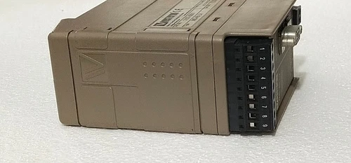 Westermo MD-45LV V24/RS-232-C RS-422/RS-485/V11 Converter Transmitter Controller - Image 8