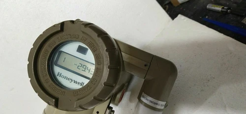 Honeywell STTW830 Wireless Temperature Transmitter Transducer Controller Meter - Image 8