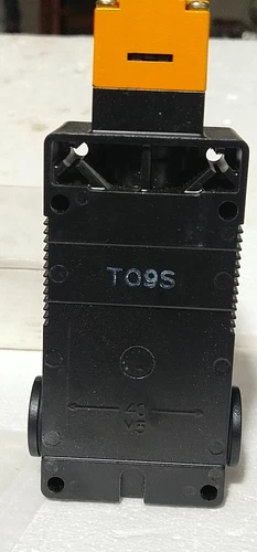 Siemens 3SE2 862 Safety Position Switch 110V Lock Actuator Matel Body Transducer - Image 9