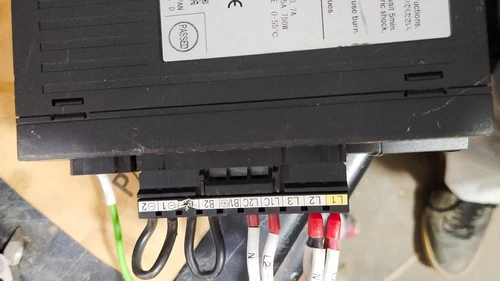 Keyence SV-075P2 Servo Drive 750W 230VAC PLC Controller Transmitter Transducer - Image 10