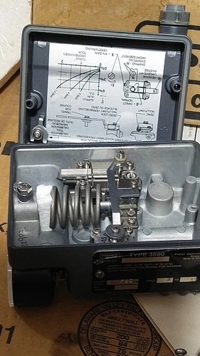 Fisher 3660 Pneumatic Valve Positioner 3-15PSI Controller Transmitter Transducer - Image 10