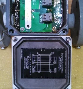ABB 41F PTFE Magnetic Flow Tube DN25 PN40 Transmitter Controller