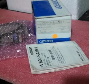 Omron V600-HAR91 Industrial RFID PLC DCS Transducer Transmitter Meter