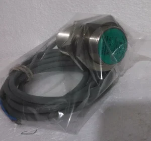 PEPPERL+FUCHS NJ10-36-W0-G/Ex 80-250VAC Inductive Sensor Transducer Transmitter