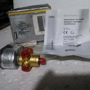 Parker 73317BN Coil 24VDC 3 Way 1/4 Inch Solenoid Valve Transducer