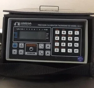 Omega CL521 Thermocouple RTD Precision Calibrator / Thermometer