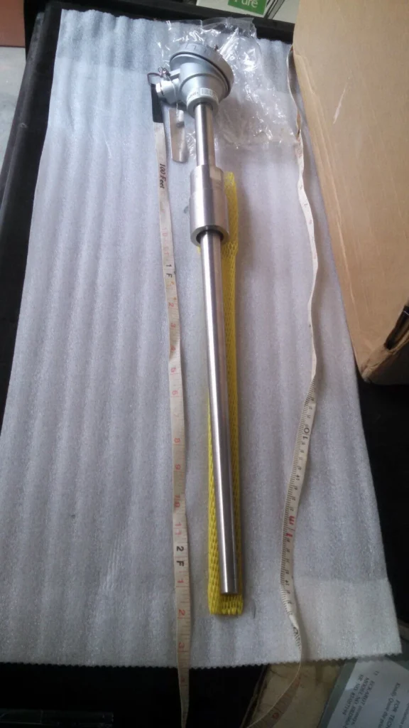 Yokogawa Temperature Sensor Pt100 Model RH-31 400mm thermowell new Transducer