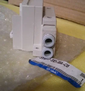 SMC SV1000-51D-18A-C8 Valve Supply Exhaust Block Assy Transducer Transmitter