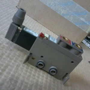 Burkert 0470 G 4,0 NBR 24VDC AC G1/8 Pneumatic Solenoid Valve Transducer Control