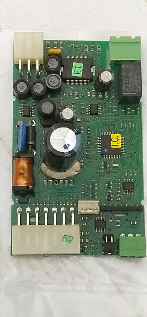 Carel EVD4 EVD0000401 EEV Drive Universal PCB Controller Transducer Transmitter