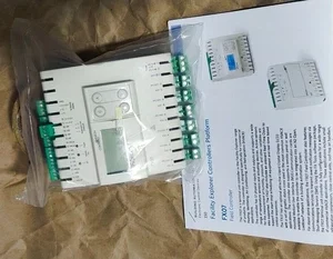 Johnson Controls LP-FX07D71-000C Terminal Controller PLC Transmitter Transducer