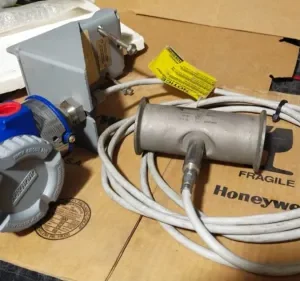 Foxboro 84S Vortex Sanitary Flowmeter HART 4-20mA 2 Inch Controller Transmitter