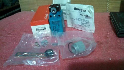 Honeywell Limit Micro Switch GLDB01A1B IP66 Transducer Transmitter Controller - Image 2