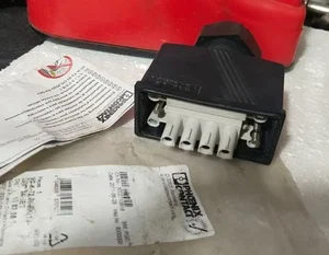 Phoenix Contact VC-K-T2-IN-BK Sleeve Housing Terminal Transmitter