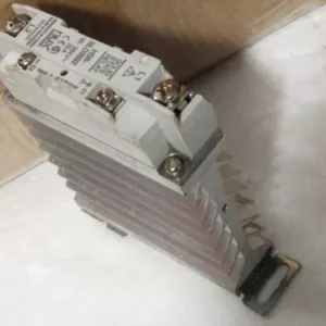 HanyoungNux HSR SLD252Z Solid State Relays 264V 25A 4-32V Transmitter Controller