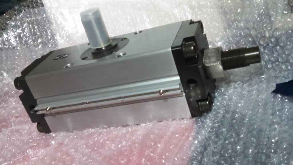 SMC CDRA1BSU80-190 Switch capable 80mm Rotary Pneumatic Actuator Transmitter