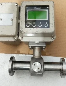 Azbil MagneW MGG10 PFA 25mm 24VDC Magnetic Flowmeter Transmitter Transducer
