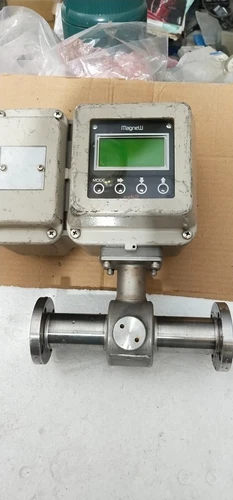 Azbil MagneW MGG10 PFA 25mm 24VDC Magnetic Flowmeter Transmitter Transducer