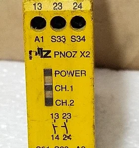 Pilz PNOZ X2 24VAC/DC Emergency Stop Relay Transmitter Transducer Controller