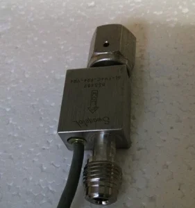 Swagelok FV4 Vertical Flow Sensor Transducer Transmitter Controller