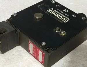Euchner TZ2RE024PGVAB Safty Interlock Switch 24V PLC Transmitter Transducer