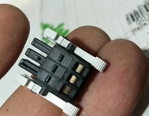 Wago 713-1103/037 Female Cage Terminal Block 6Pole 10A 300V 1.5 mm² Transmitter