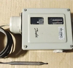 Danfoss RT 101 Temperature Switch 25-90*C Relay NC Transducer Transmitter Meter