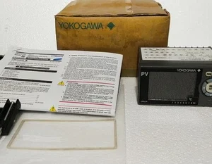 Yokogawa UM33A Digital Indicator 1/8Din TE V mA I/P Transmitter Controller Meter