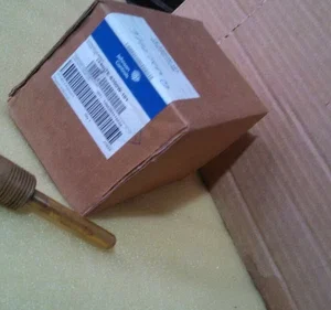 Johnson Controls TE-6300W-101 Thermowell Brass 6 Inch Transducer Transmitter