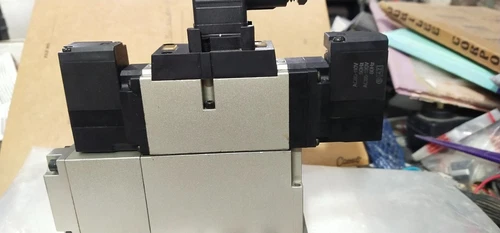 SMC VFS3610-1DZ 5Port Pilot Solenoid Valves 110VAC Check Spacer VVFS3000-22A - Image 10