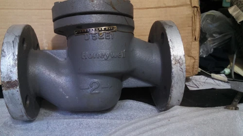 Honeywel Electric Control Valve Size 2Inch ML7420A V5063A Transducer Meter - Image 11