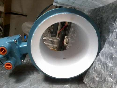 Rosemount Magnetic Flow Tube 8711SPA060R1N5 Controller Transmitter Transducer - Image 3