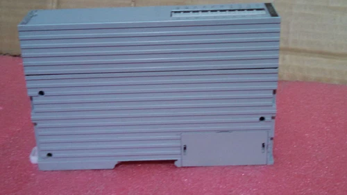 Azbil Yamatake RY5004T0000 Totalizer Pulse I/P PLC DCS Module Transducer - Image 3